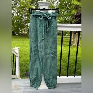 Free People Green Light-Weight Cotton Tie Belt Pants - XS